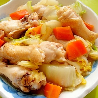 鶏手羽元と白菜人参の中華煮